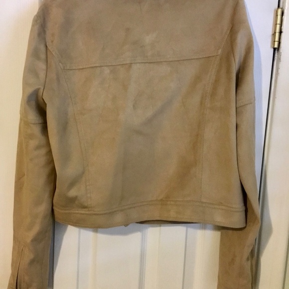 Halston Faux Suede Tan coloured bomber jacket Size 4 - Picture 3 of 6